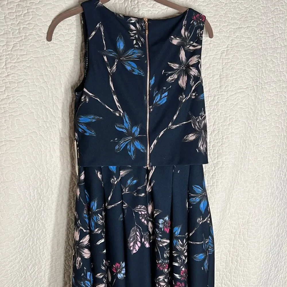 NWT Ivanka Trump Pop over Women’s floral dress